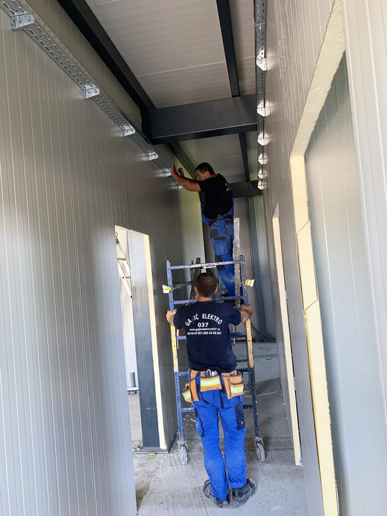Elektroinstalacije industrijskih objekata Bredex