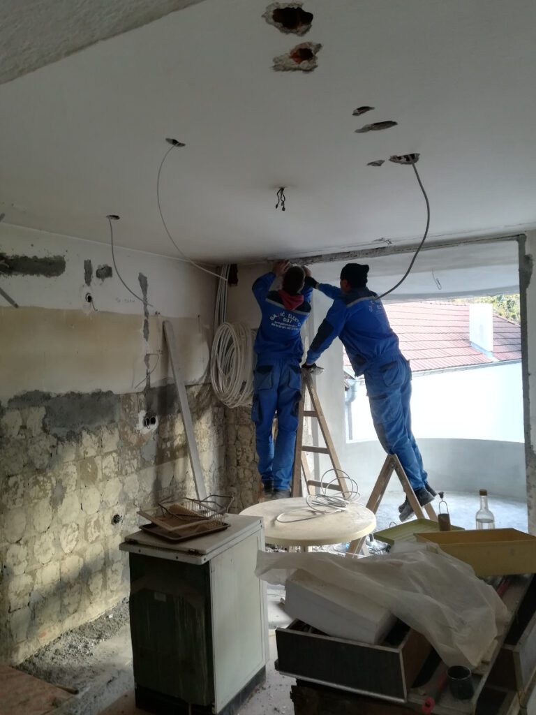 veris-ad-krusevac-elektroinstalacija-slaba-jaka-struja-instalacija-za-klima-uredjaj