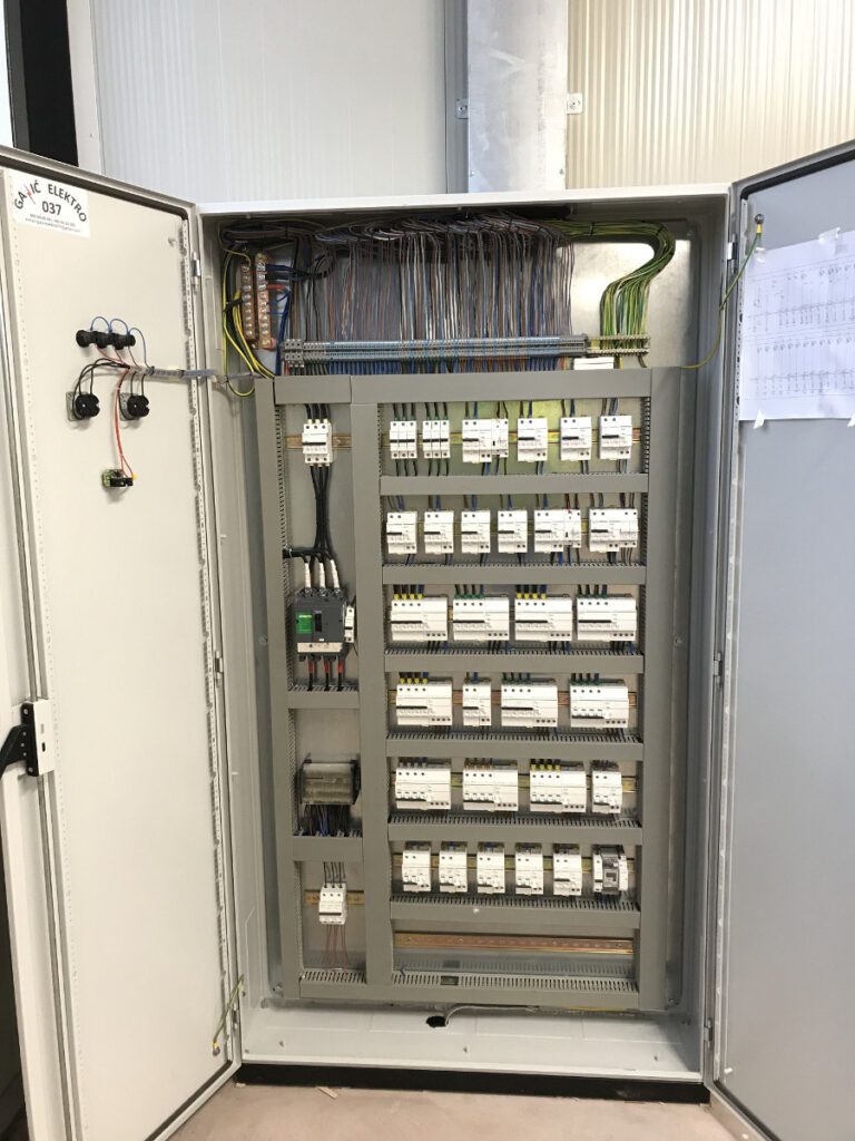 Elektroinstalacije za industrijski objekat