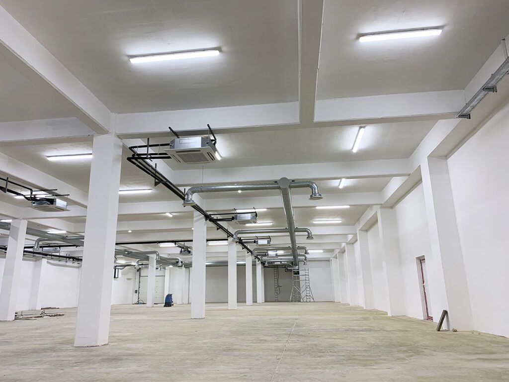 svetofor-krusevac-instalacija-jaka-struja-prodajni-objekat