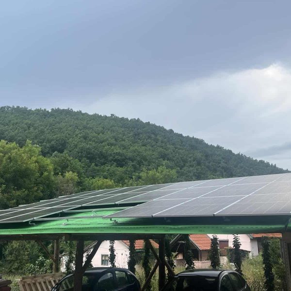 Ugradnja solarnih panela u sklopu industrijskih objekata
